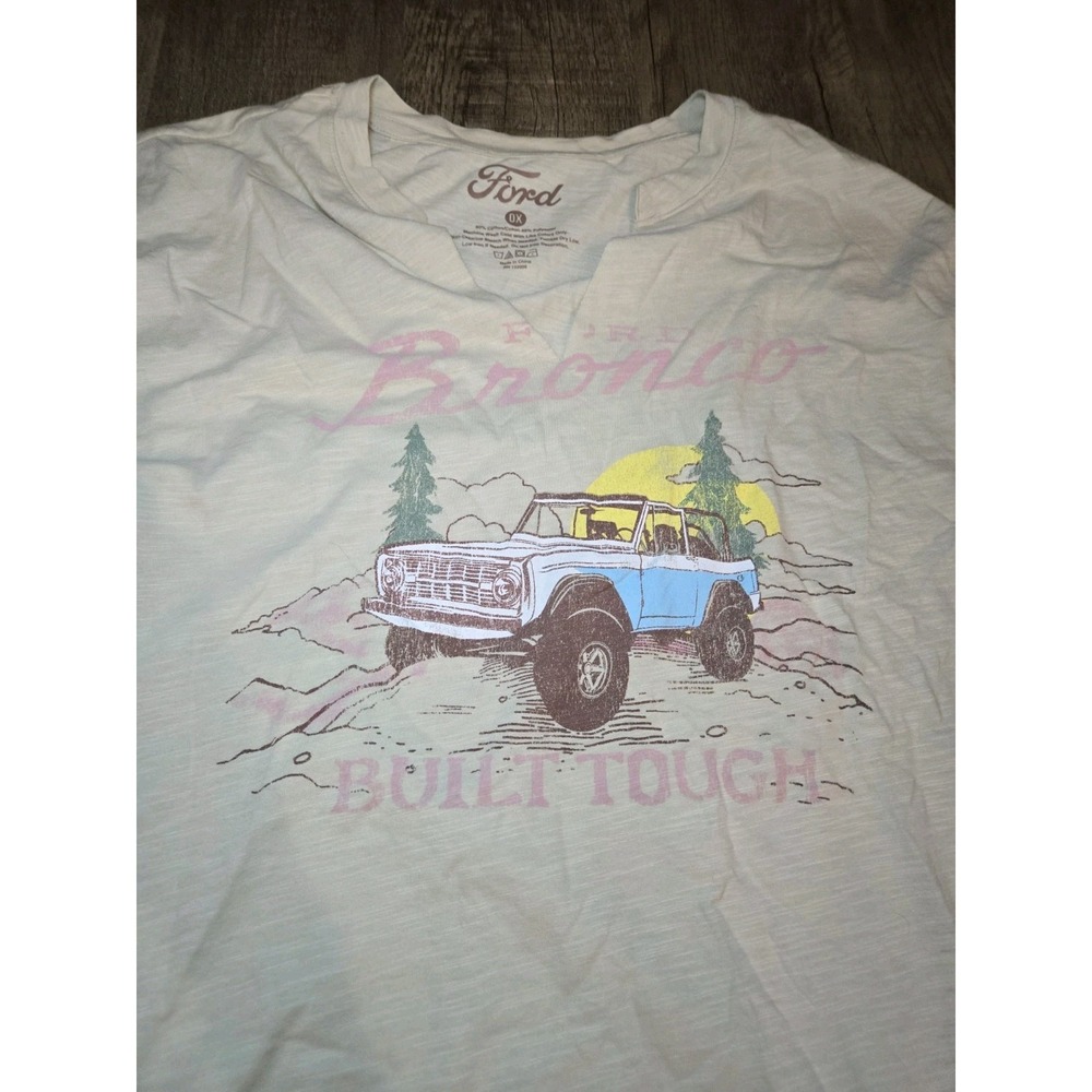 Women's Bronco Tshirt‎ - Picture 2 of 5